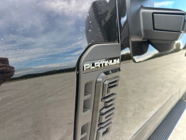 2026 Ford F-350SD Platinum Retail