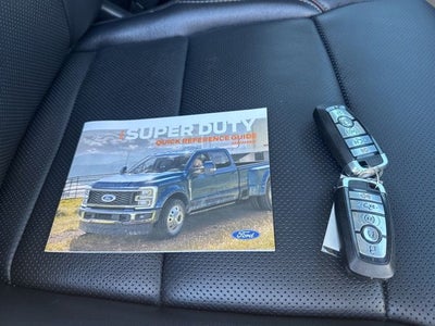 2024 Ford F-350SD Lariat