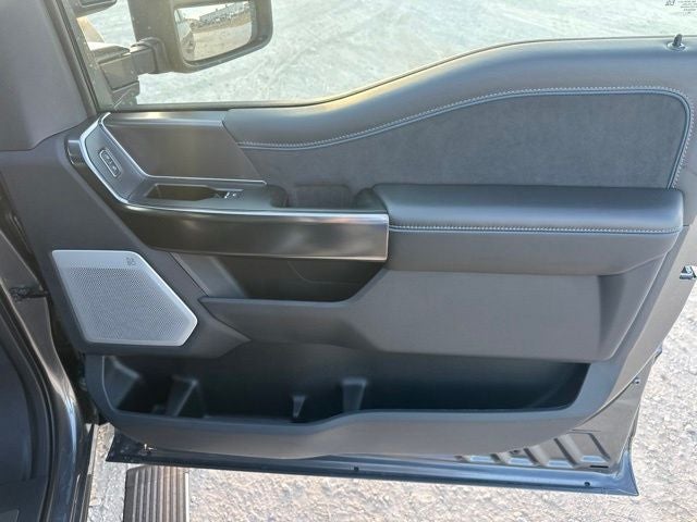 2026 Ford F-350SD Platinum Retail