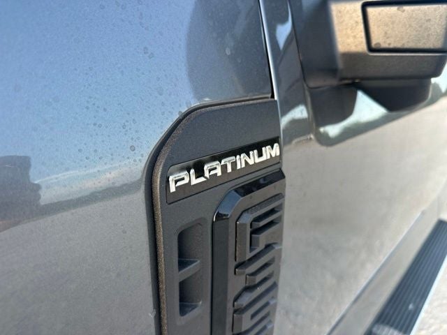 2026 Ford F-350SD Platinum Retail