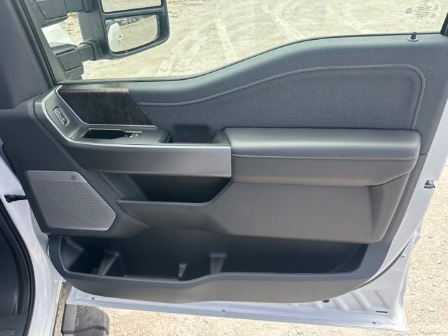 2026 Ford F-350SD Lariat Retail