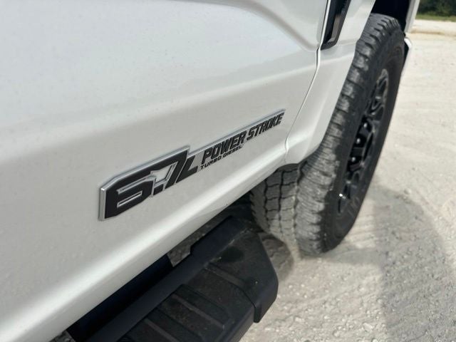 2026 Ford F-350SD Lariat Retail