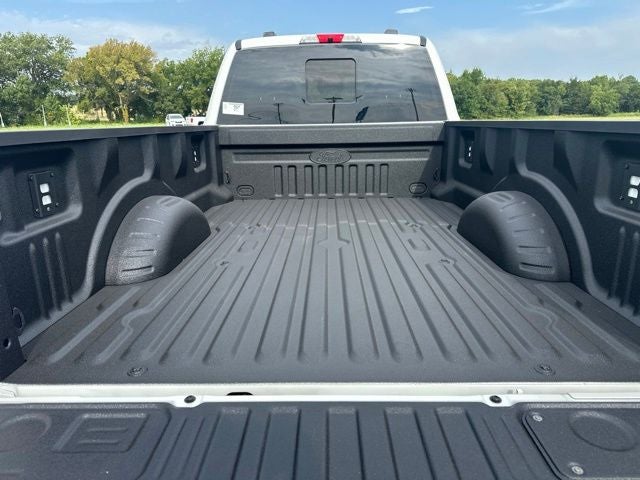 2026 Ford F-350SD Lariat Retail