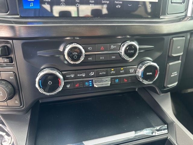 2026 Ford F-350SD Lariat Retail