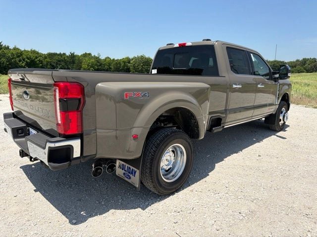 2026 Ford F-350SD Lariat DRW