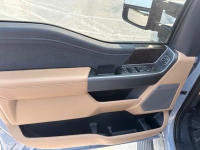 2026 Ford F-350SD Lariat DRW