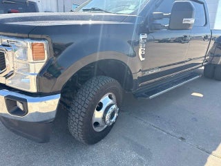 2022 Ford F-350SD Lariat