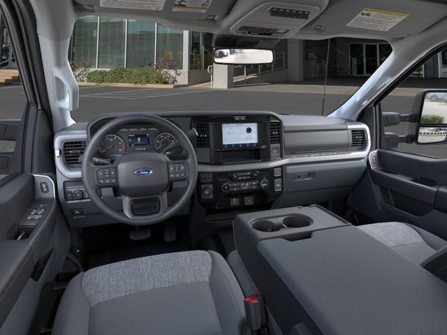2026 Ford F-350SD XLT DRW