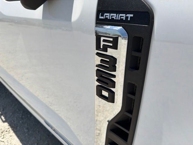 2026 Ford F-350SD Lariat DRW