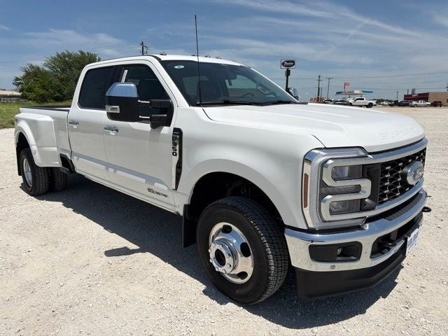 2026 Ford F-350SD Lariat DRW