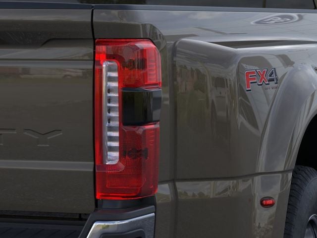2026 Ford F-350SD Lariat Retail