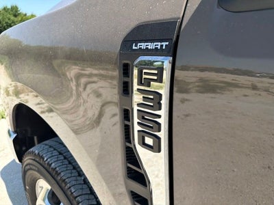 2026 Ford F-350SD Lariat DRW