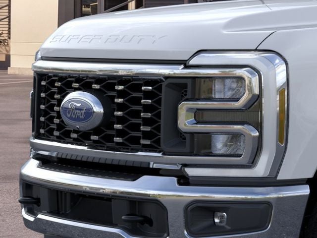 2026 Ford F-350SD Lariat DRW
