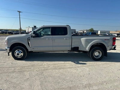 2026 Ford F-350SD Lariat DRW