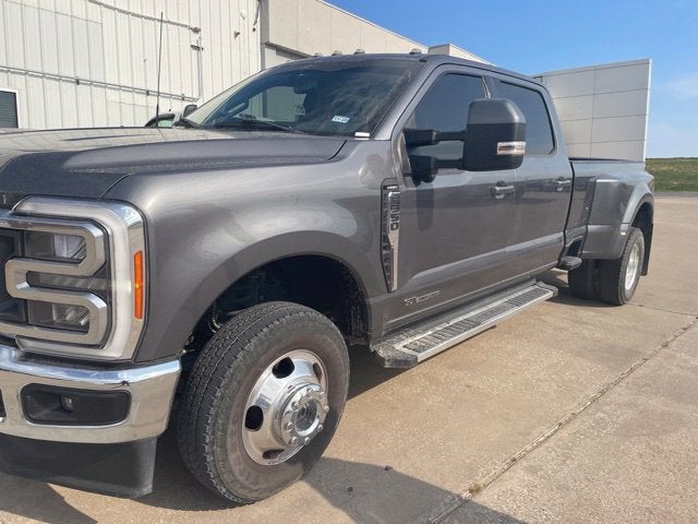 2023 Ford F-350SD Lariat