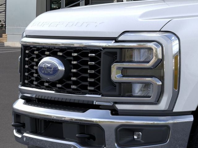 2026 Ford F-350SD Lariat DRW