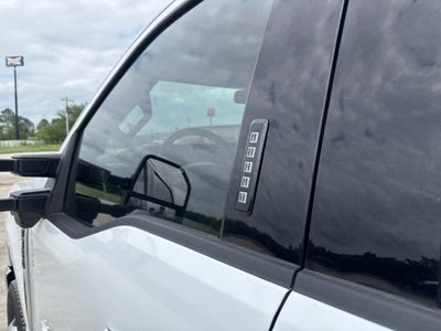 2023 Ford F-350SD Lariat