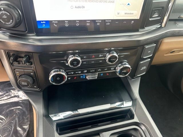 2026 Ford F-350SD Lariat DRW