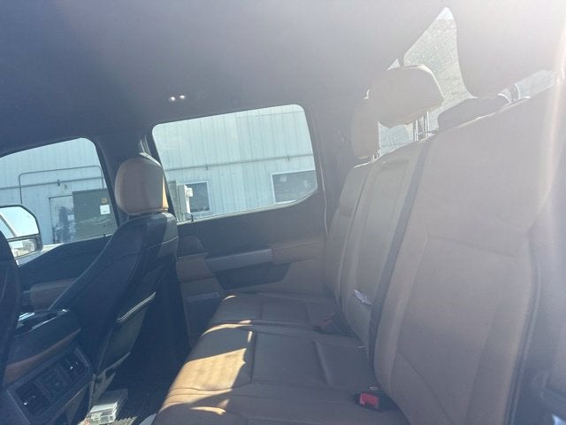 2025 Ford F-350SD Lariat DRW