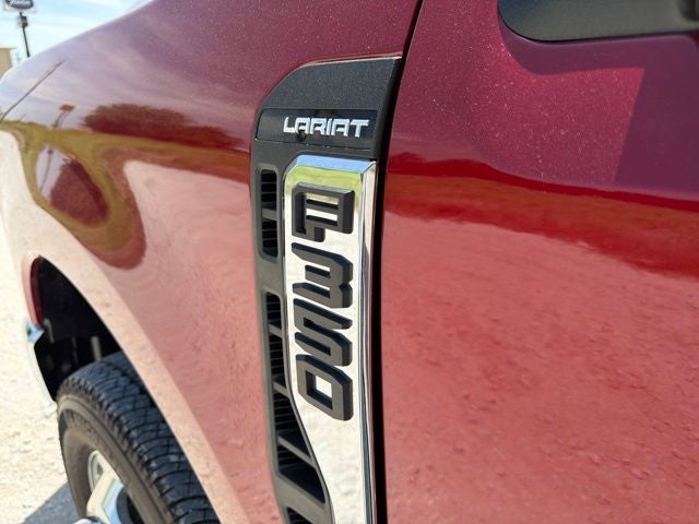 2026 Ford F-350SD Lariat DRW