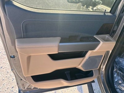 2026 Ford F-350SD Lariat DRW