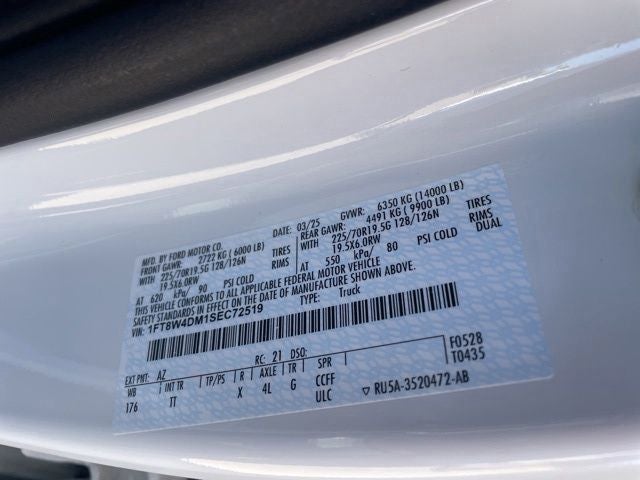 2025 Ford F-450SD Platinum