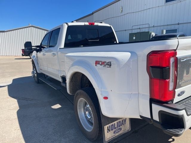 2025 Ford F-450SD Platinum