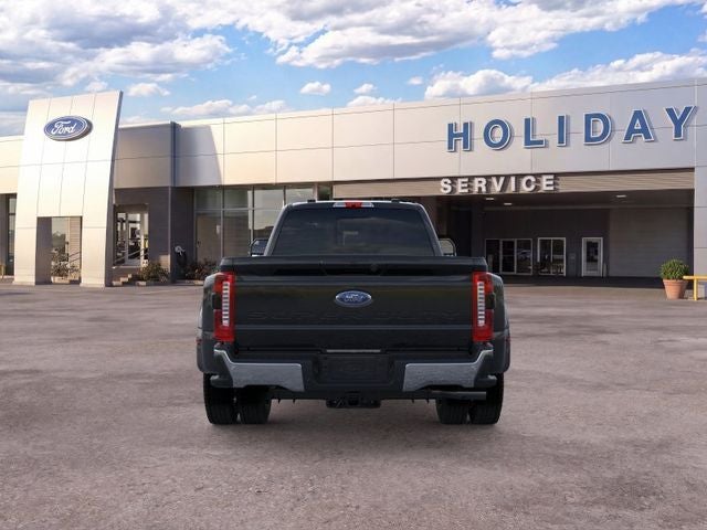 2026 Ford F-450SD Lariat
