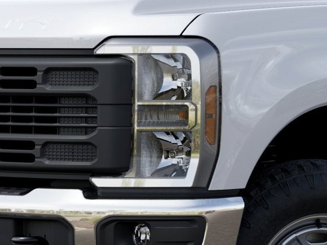 2027 Ford F-350SD XL