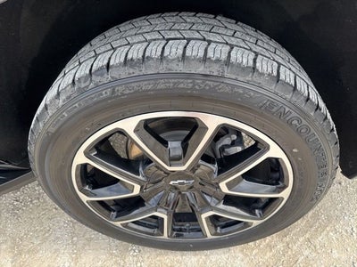 2023 Chevrolet Suburban RST