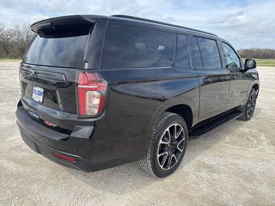 2023 Chevrolet Suburban RST