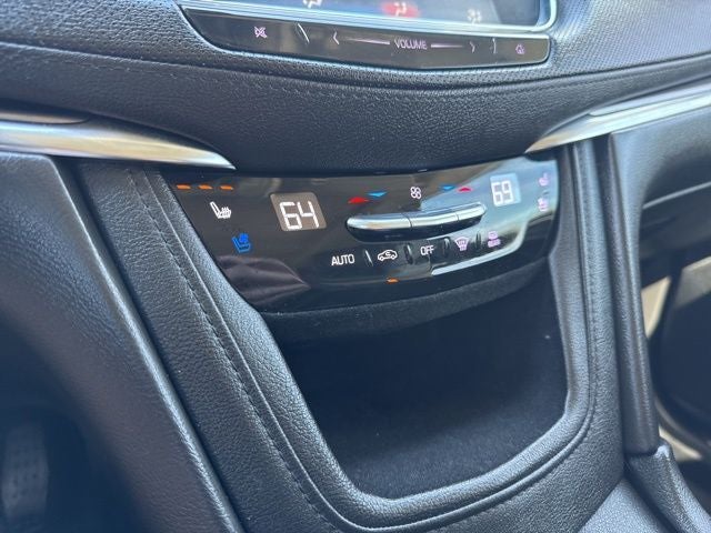2018 Cadillac XT5 Premium Luxury