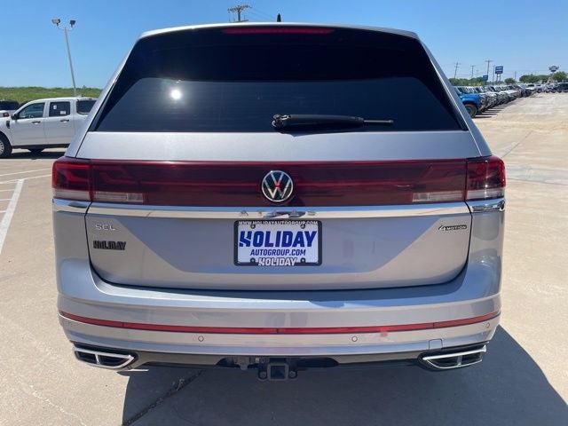 2024 Volkswagen Atlas 2.0T SEL Premium R-Line