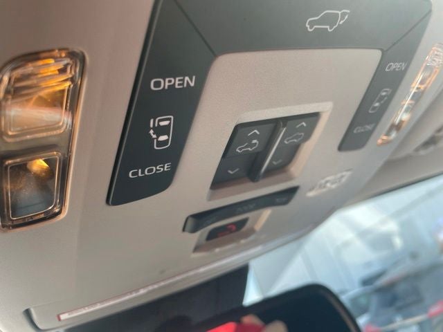 2021 Toyota Sienna XLE BraunAbility WheelChair Rampvan Handicap Accessible