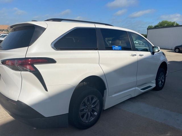 2021 Toyota Sienna XLE BraunAbility WheelChair Rampvan Handicap Accessible