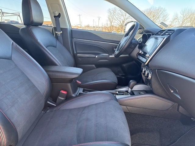 2025 Mitsubishi Outlander Sport 2.0 SE