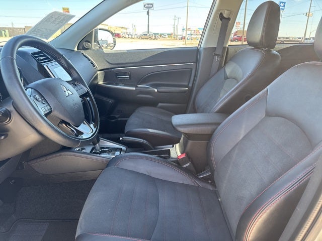 2025 Mitsubishi Outlander Sport 2.0 SE