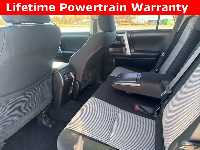 2023 Toyota 4Runner SR5