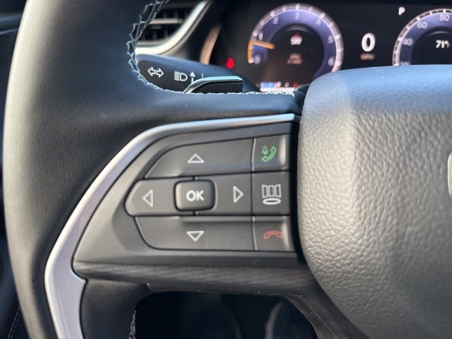 2025 Jeep Grand Cherokee GRAND CHEROKEE LAREDO 4X2