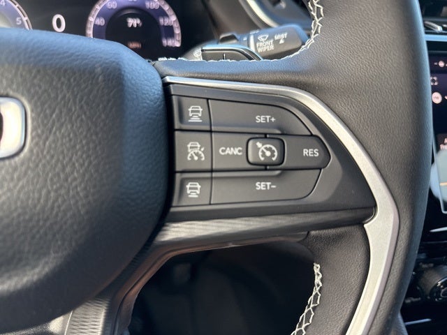 2025 Jeep Grand Cherokee GRAND CHEROKEE LAREDO 4X2