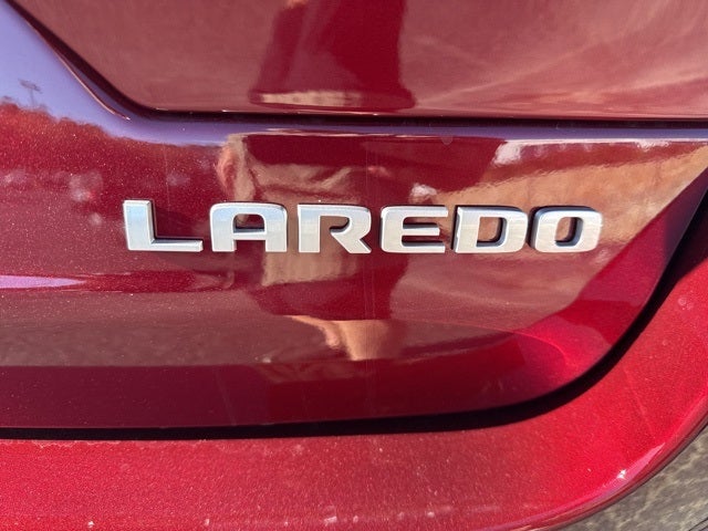 2025 Jeep Grand Cherokee GRAND CHEROKEE LAREDO X 4X2