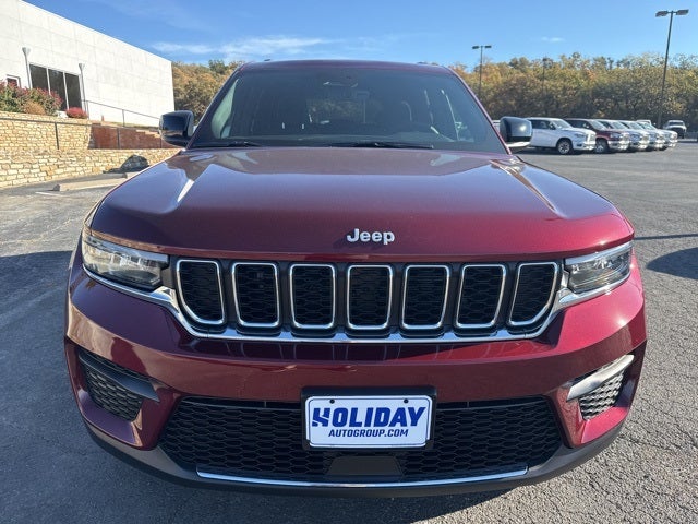 2025 Jeep Grand Cherokee GRAND CHEROKEE LAREDO X 4X2