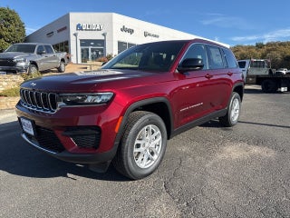 2025 Jeep Grand Cherokee GRAND CHEROKEE LAREDO X 4X2