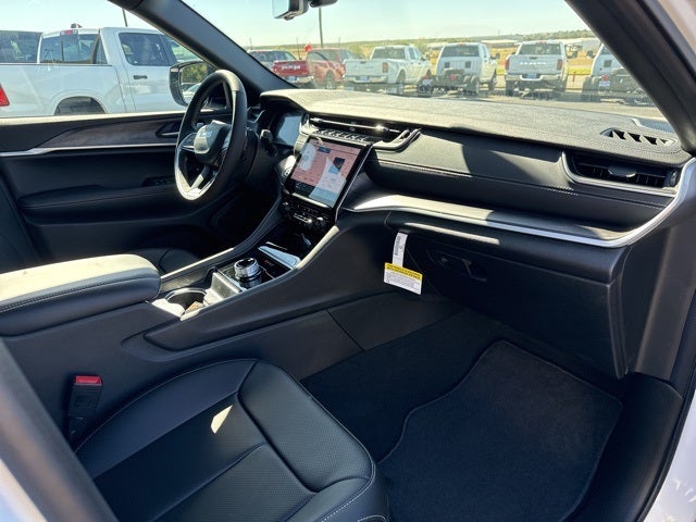 2025 Jeep Grand Cherokee GRAND CHEROKEE LIMITED 4X2