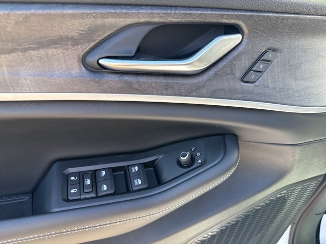 2025 Jeep Grand Cherokee GRAND CHEROKEE LIMITED 4X2