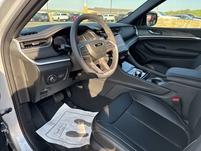 2025 Jeep Grand Cherokee GRAND CHEROKEE LIMITED 4X2