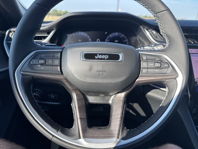 2025 Jeep Grand Cherokee GRAND CHEROKEE LIMITED 4X2