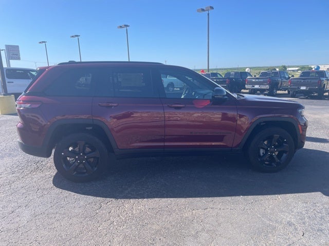 2025 Jeep Grand Cherokee GRAND CHEROKEE ALTITUDE 4X4