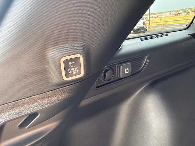 2027 Jeep Grand Cherokee GRAND CHEROKEE LAREDO X 4X4