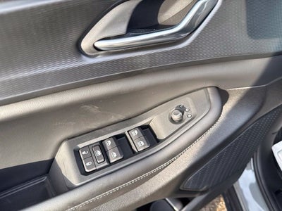 2027 Jeep Grand Cherokee GRAND CHEROKEE LAREDO X 4X4
